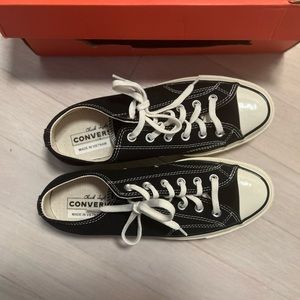 CONVERSE CHUCK TAYLOR - Black Unisex Women 9.5, Mens 7.5 - NWT
